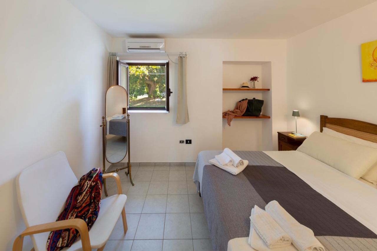 Masseria Zanzara Порто-Чезарео Экстерьер фото